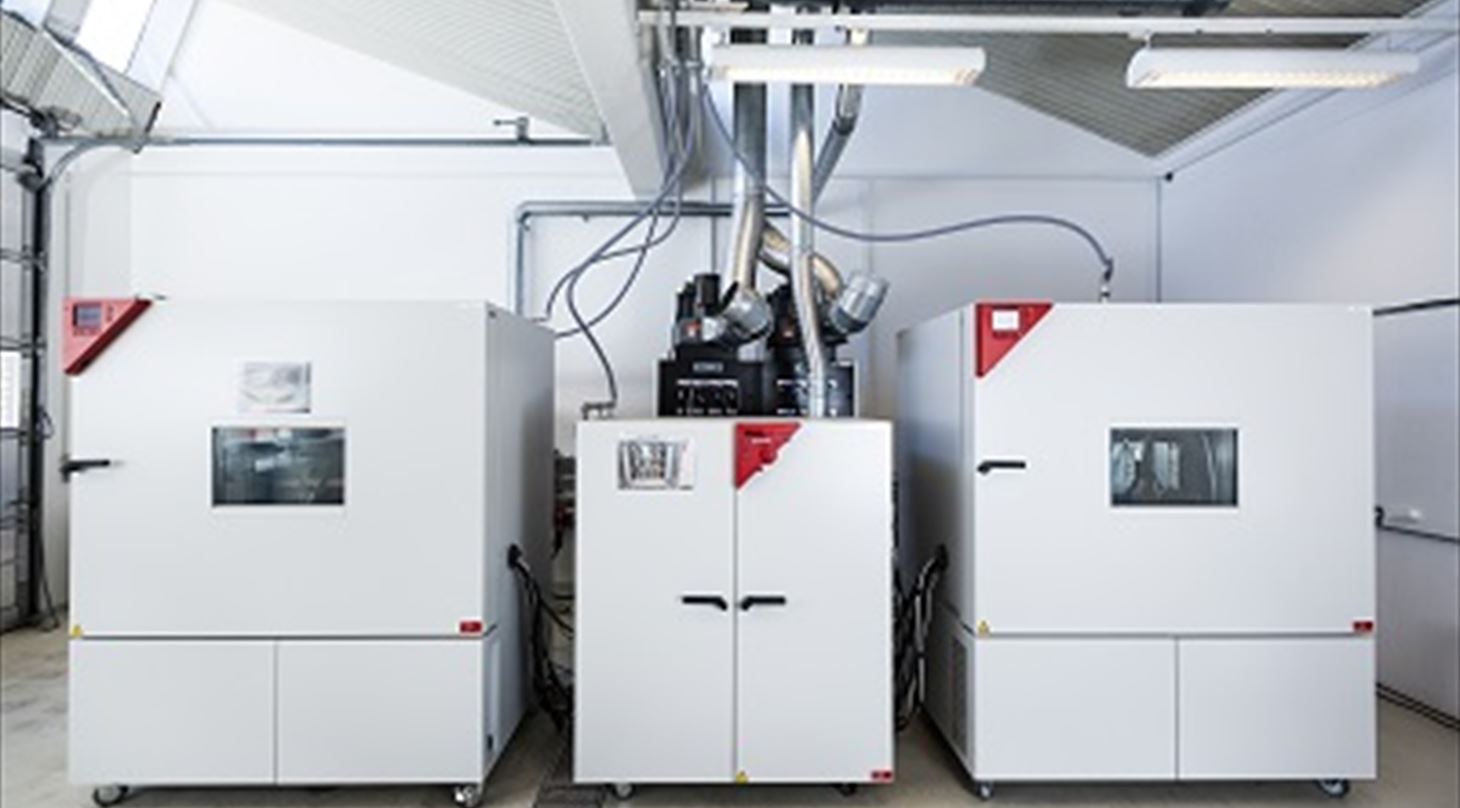 Battery laboratory